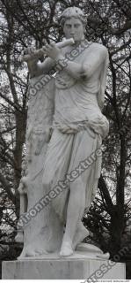 historical statue 0068